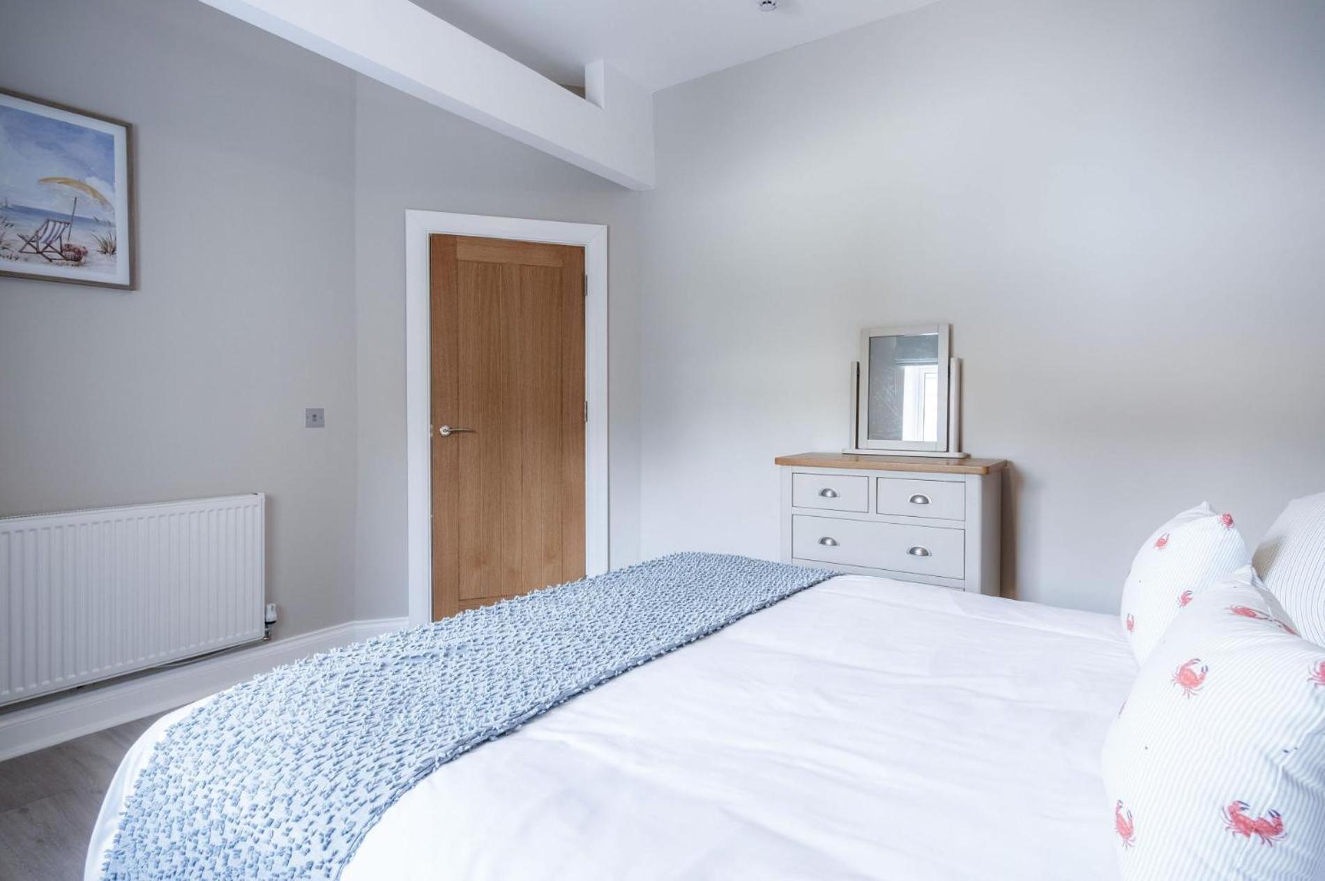 Beach Haven Hideout - 2 Bedroom - Milford Haven Eksteriør billede