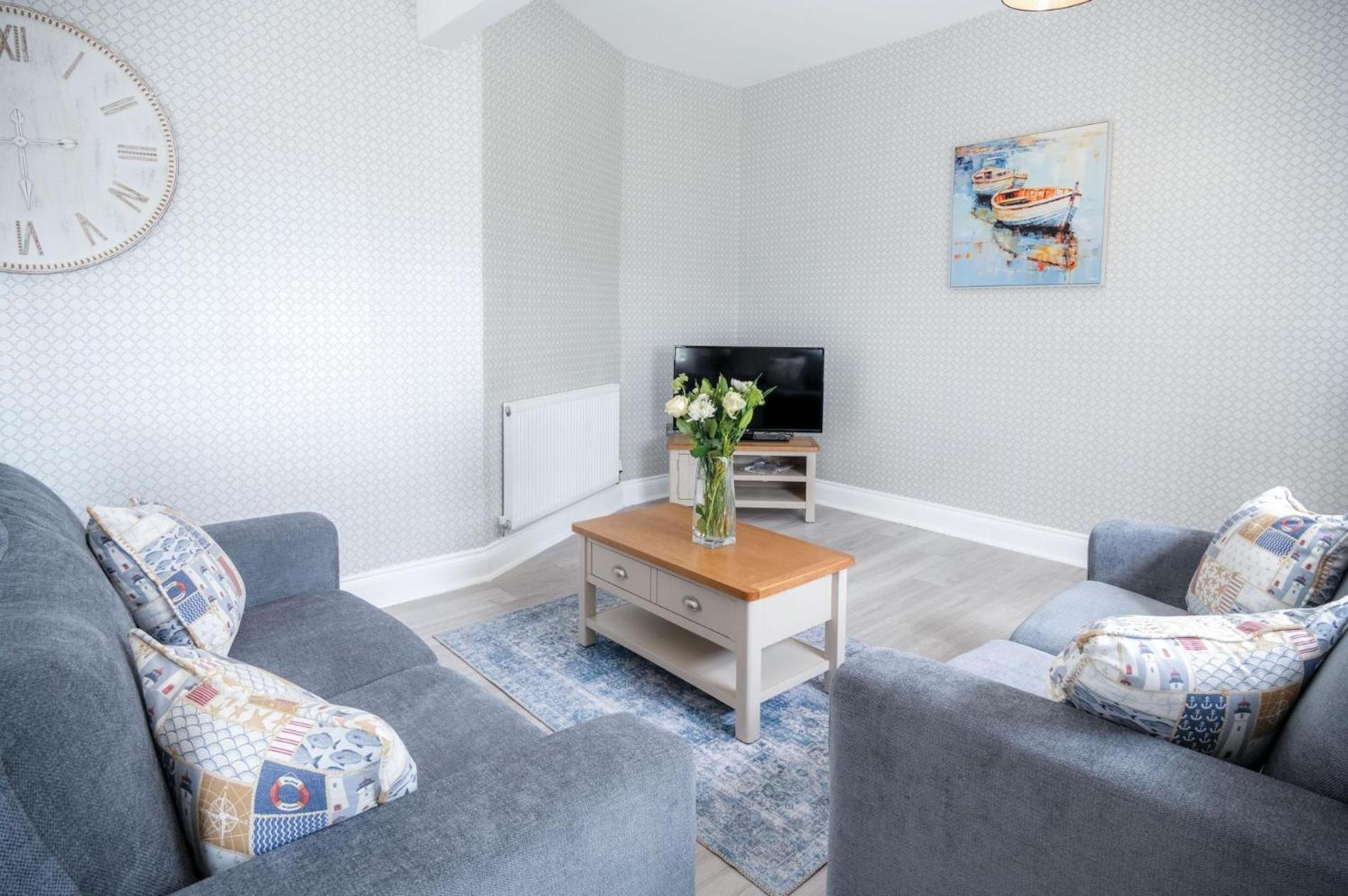 Beach Haven Hideout - 2 Bedroom - Milford Haven Eksteriør billede